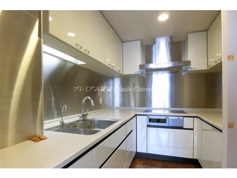 プレティナージュ御池東洞院