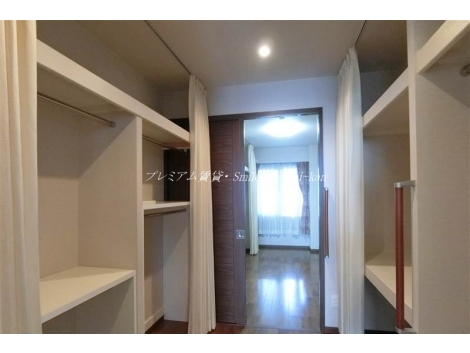 プレティナージュ御池東洞院