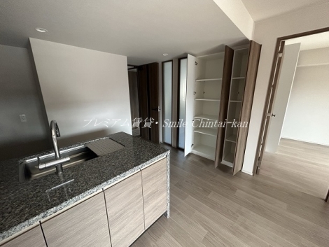 グランリソシエ烏丸御池