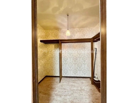 グランブルー三条柳馬場