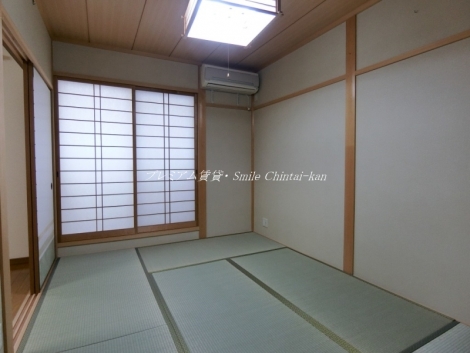 祇園町北側貸家