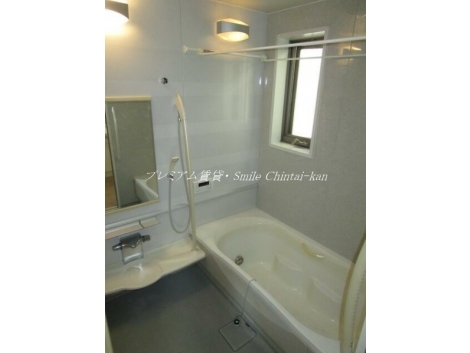 吉田泉殿町貸家