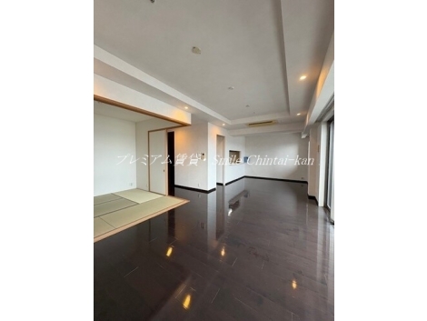 サンクタス四条烏丸スティーロレジデンス