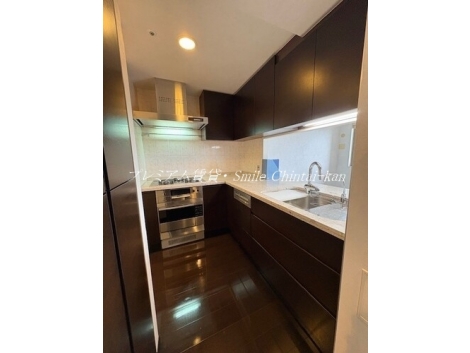 サンクタス四条烏丸スティーロレジデンス