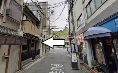 祇園町北側貸家